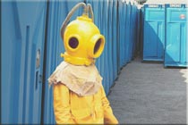 Blue Loos & Yellow Diver